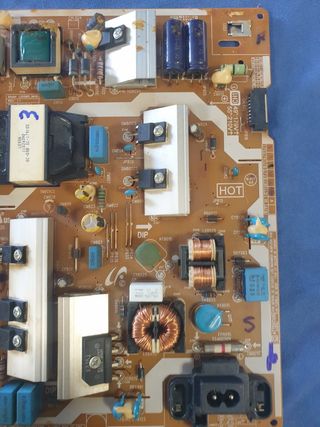 FUENTE SAMSUNG UE49MU6125K