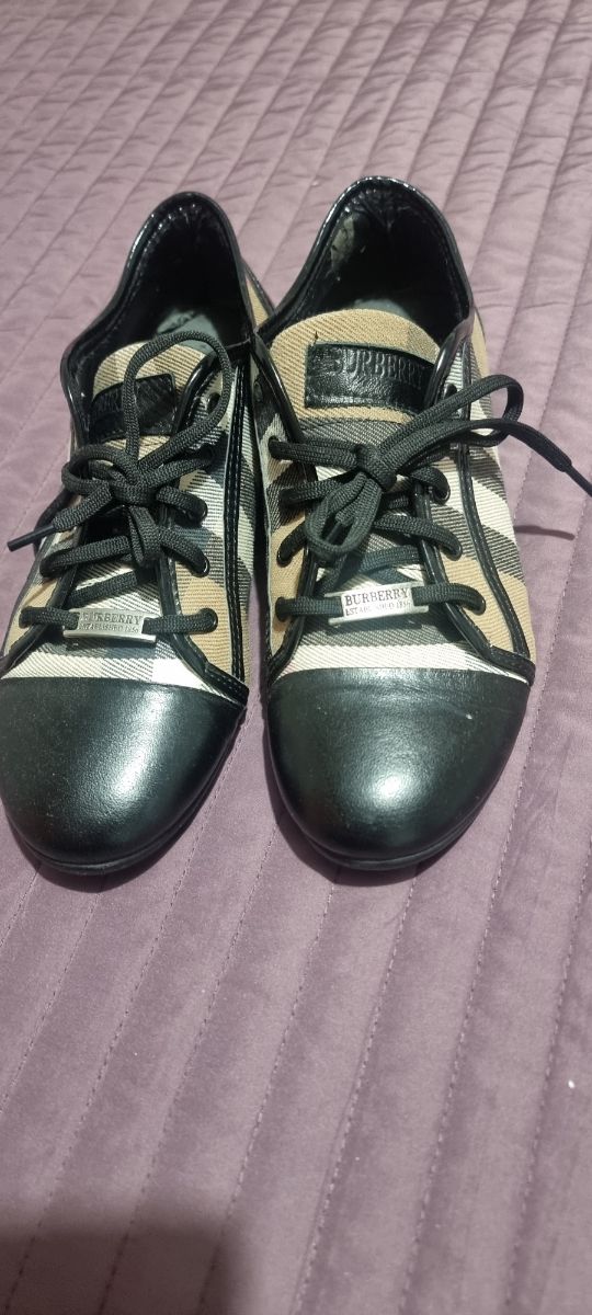 Zapatillas  Burberry