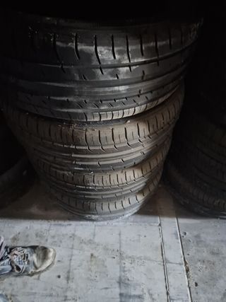Neumaticos 215/50R18 92W