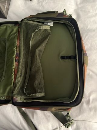 Mochila maletin camuflaje herchel