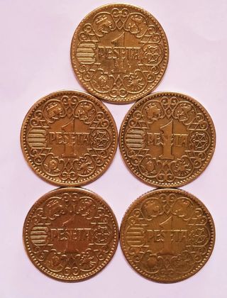 LOTE MONEDAS 1 PESETA.1944.5 UNIDADES.