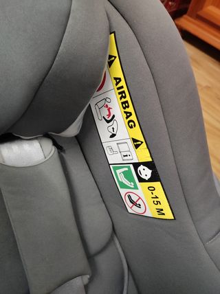 Sillita de coche giratoria