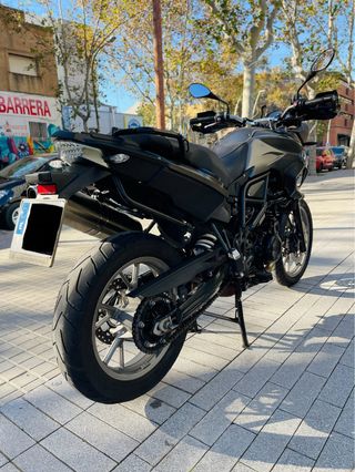 BMW F700GS