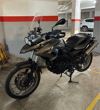 BMW F700GS