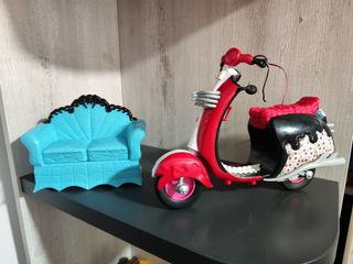 Ataúd, Moto y Sofa Monster High