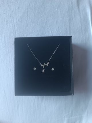 Collar y pendientes
