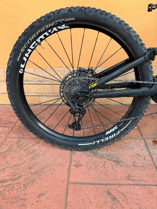 Specialized turbo levo año 2021