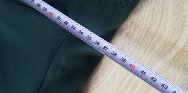 vestido verde de marca