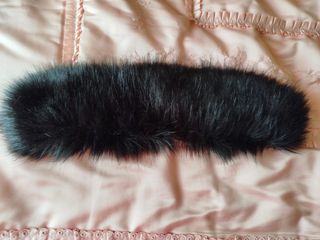 Cuello piel sintética 