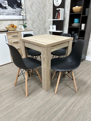 Mesa Extensible  + 4 Sillas Nueva ! Gran Oferta!