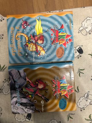 2 libros de Kika superbruja 