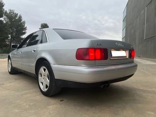 Audi A8 4.2 QUATTRO 310 cv