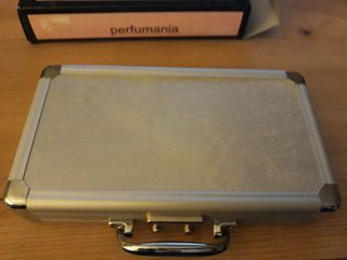 ESTUCHE MANICURA Y MAQUILLAJE