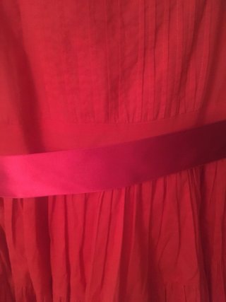 Vestido precioso de invitada de boda o fiesta