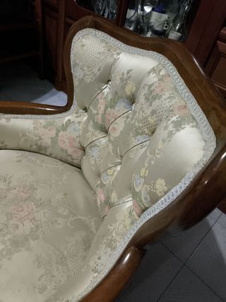 Sillon de madera de estilo isabelino