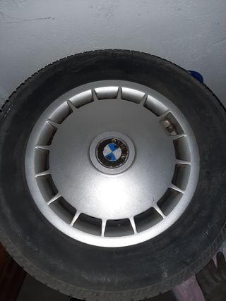 Llantas de serie BMW e30