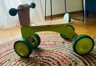 Triciclo de madera Hape