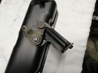 Tapa de balancines Seat 600 D