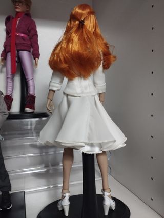 Figura Kim Eduardo manostijeras 