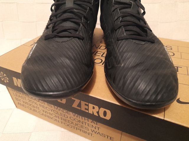 BOTAS NIKE DE FÚTBOL NIÑO