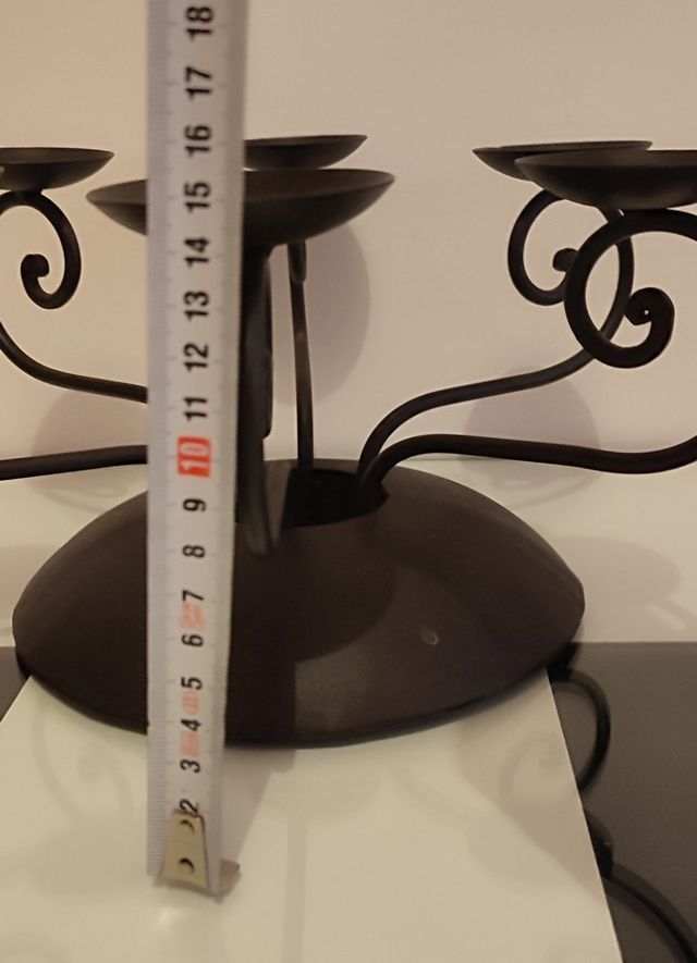 Pareja de candelabros de forja