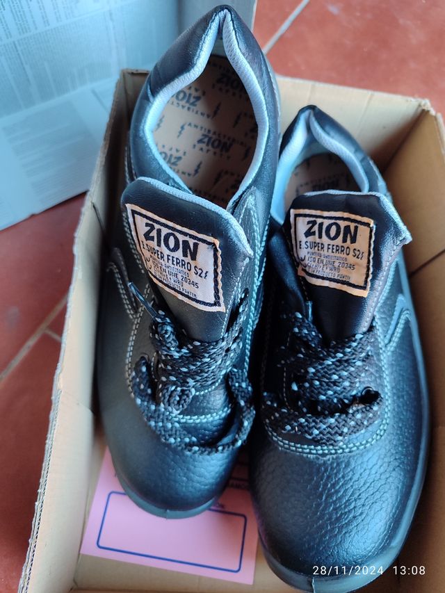 Botas de seguridad zion super ferro