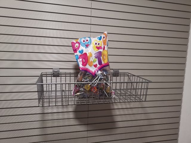 cestas de hierro para estanterías