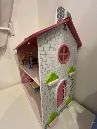 Casa de muñecas madera