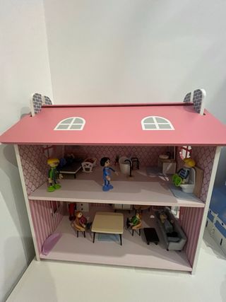 Casa de muñecas madera