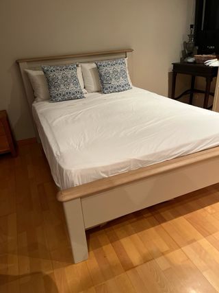 Colchon cama casi nuevo