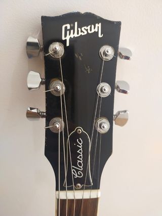 Gibson SG classic + estuche rígido