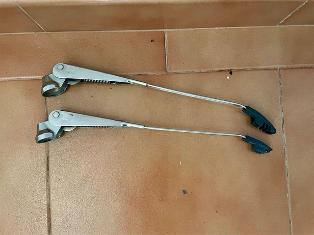 Limpiaparabrisas vehiculo clasico