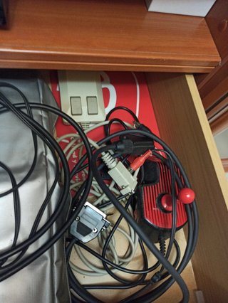 Comodore Amiga 500, ratón, joystick, cables, funda