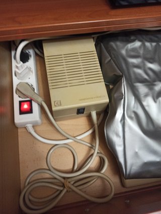 Comodore Amiga 500, ratón, joystick, cables, funda