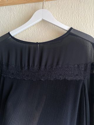 Blusa negra - zara