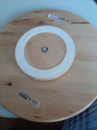 Portaoggetti ruotante. Ikea