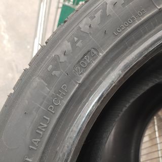 2 neumáticos 225/45 R17 NUEVOS