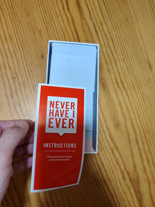 Never have I ever juego de mesa cartas