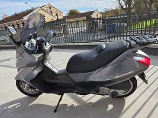 Aprilia atlantic 300i sport