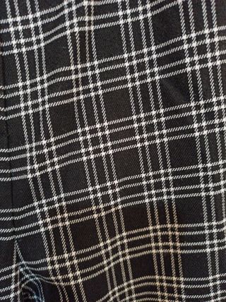 Pantalón negro y blanco Lefties