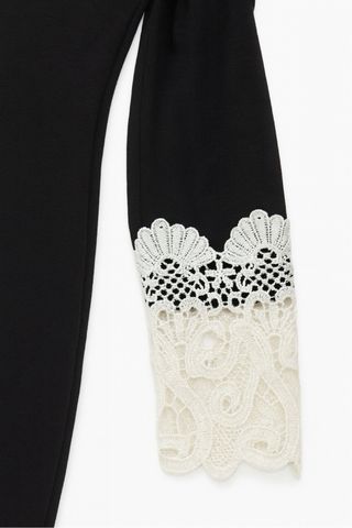 T.S. Vestido negro fiesta con encaje soluble