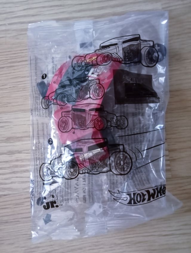 Hot Wheels. Burger King.