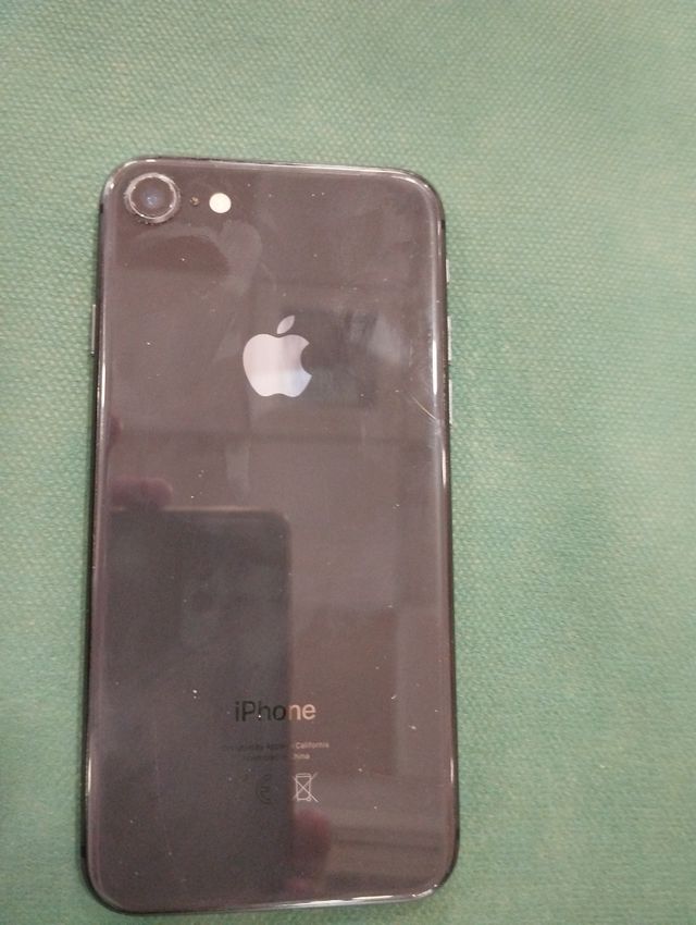 iPhone 8 64 gb