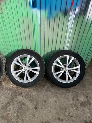 Llantas Alfa Romeo con neumaticos