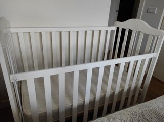 Cuna bebé Micuna con cajón inferior