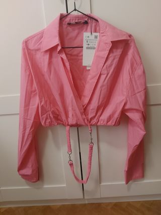 Camisa corta rosa Zara