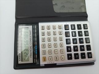 Calculadora científica vintage Casio FC 100