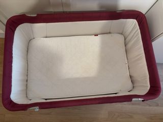 Mini cuna BabyHome color burdeos 