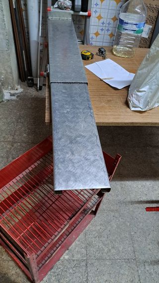 Rampa para furgoneta para silla.