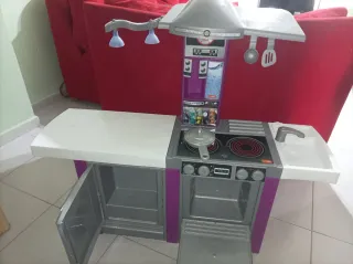 Cocinita de juguete